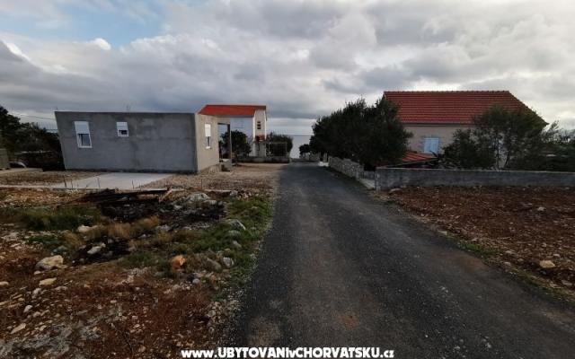 Apartmani Sušac – Accommodation Island of Solta Kroatië
