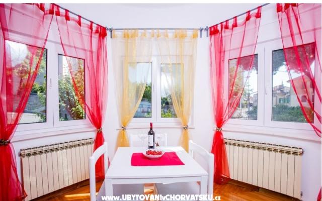 Apartmani Villa Lole – Accommodation Split Kroatië