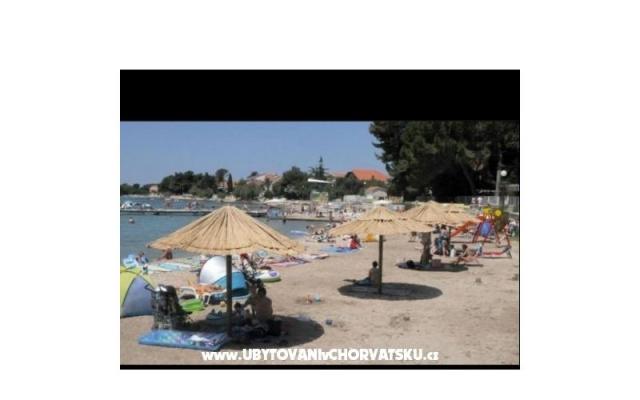 Apartman na plaži Lola – Accommodation Sukosan Kroatië