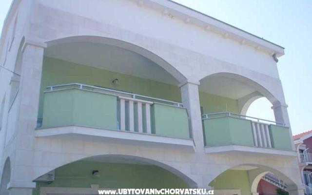 Apartmani Oliva – Accommodation Sukosan Kroatië