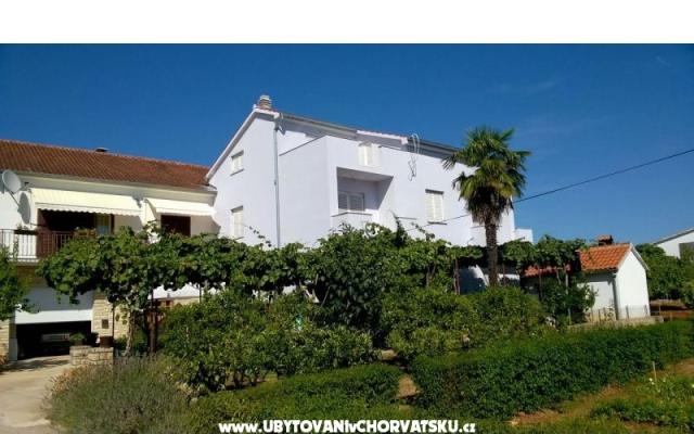 Apartmani Šarić – Accommodation Sukosan Kroatië