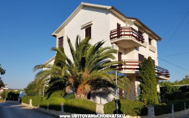 Apartmani Žeger – Accommodation Sukosan Kroatië