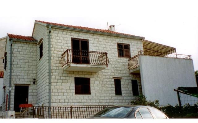 Apartmani Šana – Accommodation Supetar – Brac Kroatië