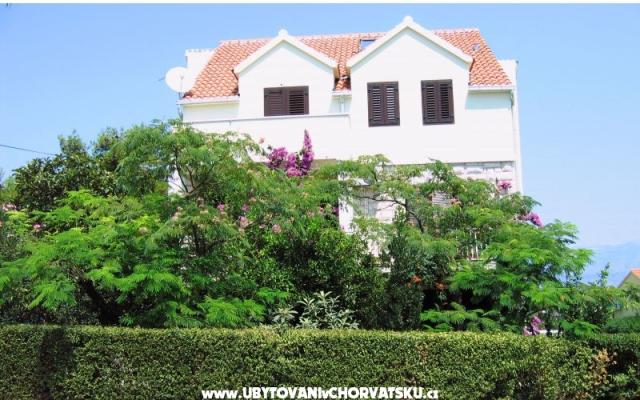 Apartman Mira – Accommodation Supetar – Brac Kroatië