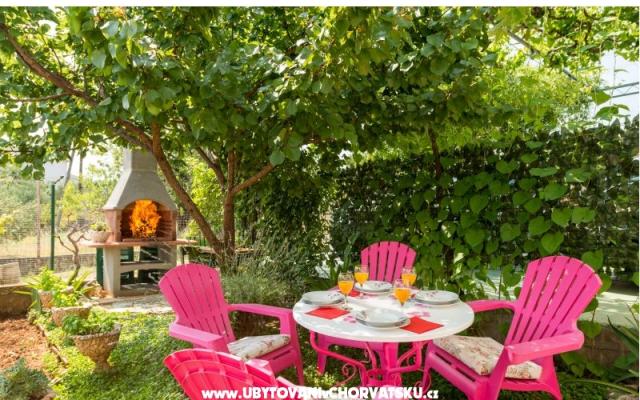 Apartmani Slatinka – Accommodation Trogir Kroatië