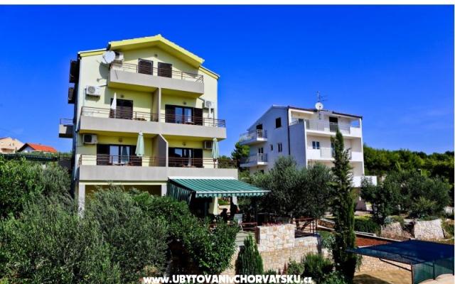 Apartmani Aniva – Accommodation Trogir Kroatië