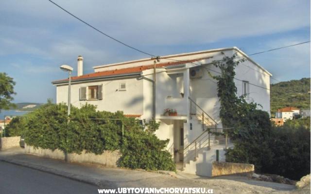 Apartmani Boa  – Accommodation Trogir Kroatië