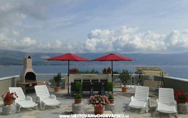 Apartmani Knežević – Accommodation Trogir Kroatië