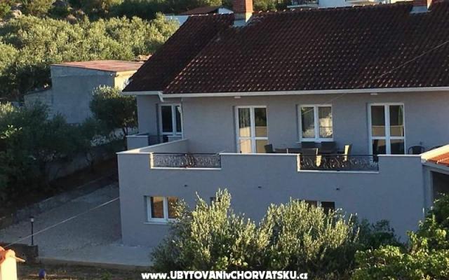 Apartmani Nakir – Accommodation Trogir Kroatië