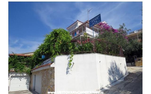 Apartmani Oštrić – Accommodation Trogir Kroatië