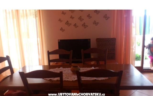Apartmani Silente – Accommodation Trogir Kroatië