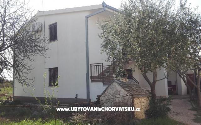 Apartment Adria Poljica – Accommodation Trogir Kroatië