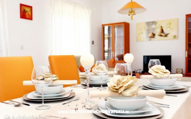 Apartment Rainbow – Accommodation Trogir Kroatië