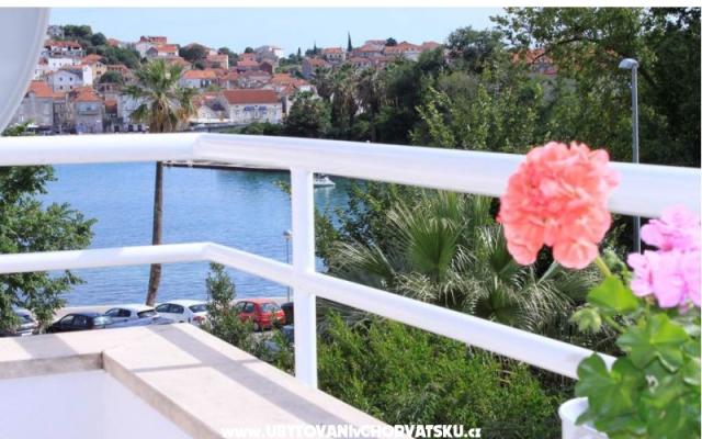 Apartman Dolce Casa 4****  – Accommodation Trogir Kroatië