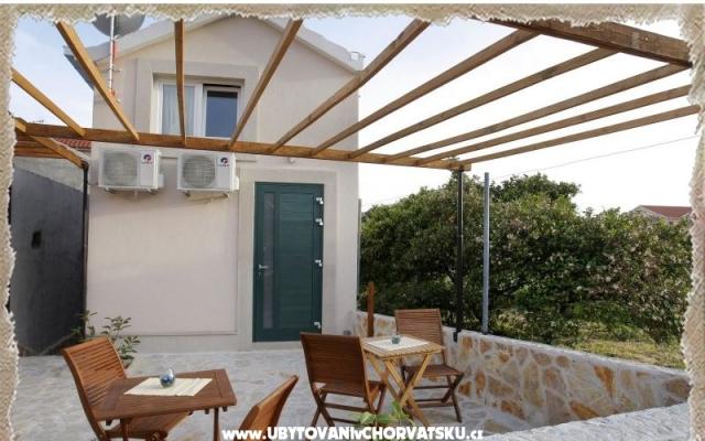 Apartments Infinitas – Accommodation Trogir Kroatië