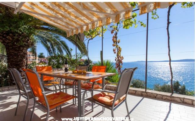 Kuća za odmor Bok – Accommodation Trogir Kroatië