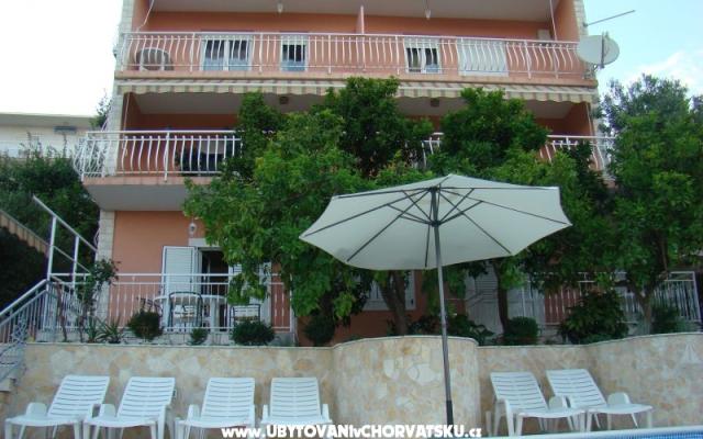 Apartments Zgogo – Accommodation Trogir Kroatië