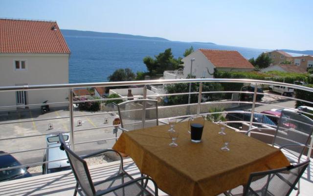 Sunshining Apartments – Accommodation Trogir Kroatië