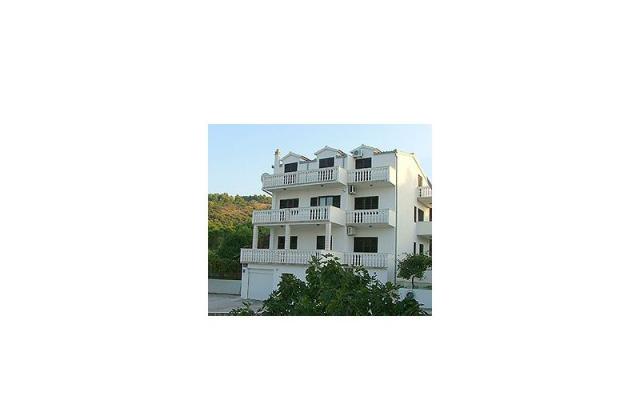 Villa Nena – Accommodation Trogir Kroatië