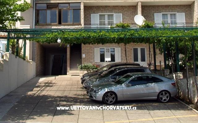 Apartmani Mali raj – Accommodation Tucepi Kroatië