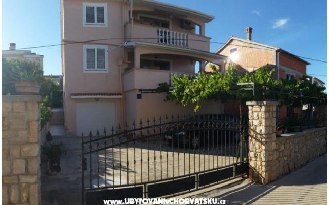 Apartments Uhoda – Accommodation Island of  Ugljan Kroatië