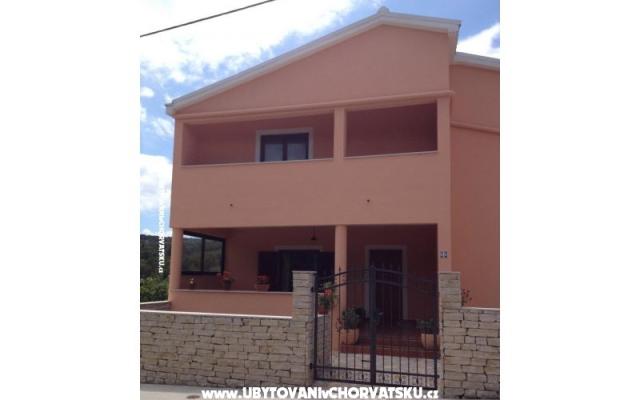 Apartmani Lamjana – Accommodation Island of  Ugljan Kroatië