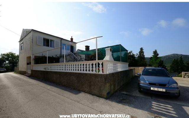 Kuća za odmor Martin – Accommodation Island of  Ugljan Kroatië