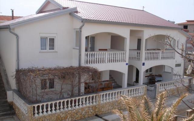 Apartmani Kalaj – Accommodation Island of Vir Kroatië