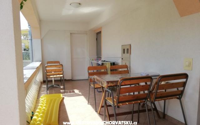 Apartmani Kipas – Accommodation Island of Vir Kroatië