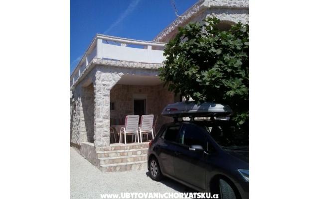 Apartmani Matilda – Accommodation Island of Vir Kroatië