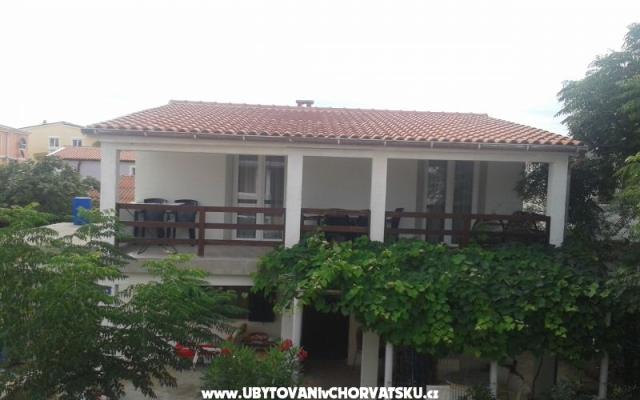 Apartmani Laslavić – Accommodation Island of Vir Kroatië