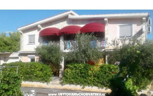 Kuća Aqualis – Accommodation Island of Vir Kroatië
