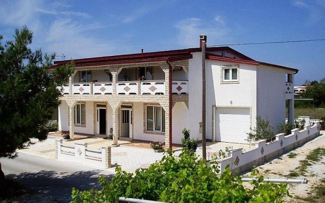 Zoka – Accommodation Island of Vir Kroatië
