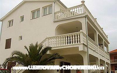 Apartmani Tribunj – Accommodation Vodice Kroatië