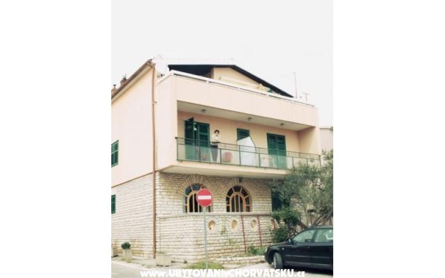 Apartmani Andora – Accommodation Vodice Kroatië