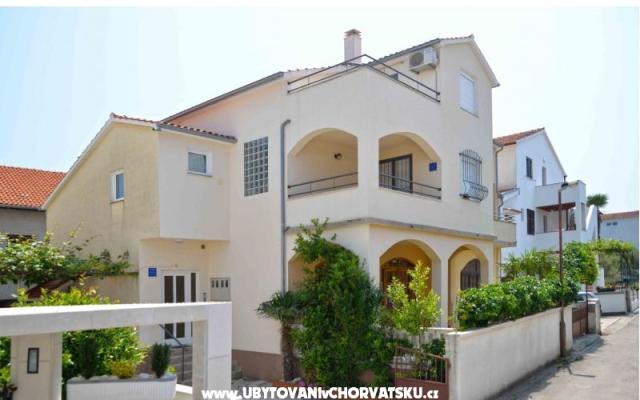 Apartmani Andrea Vodice – Accommodation Vodice Kroatië