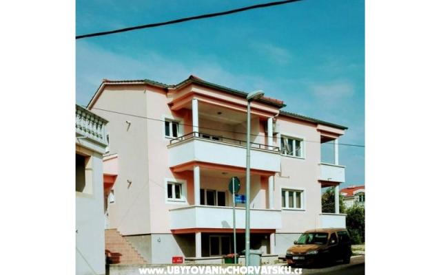 Apartmani Škugor – Accommodation Vodice Kroatië