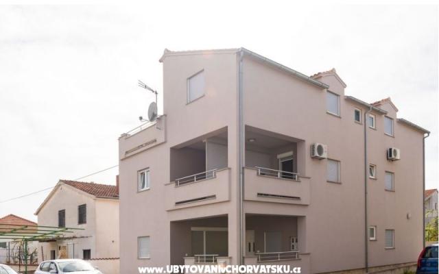 Apartmani Summer House  – Accommodation Vodice Kroatië