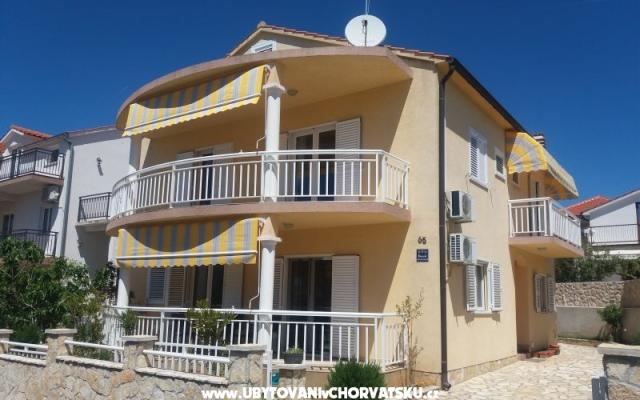 Apartmani Wien – Accommodation Vodice Kroatië