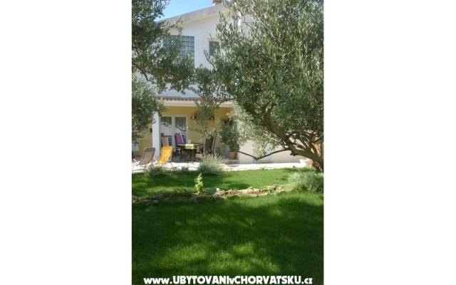 Apartmani Zara – Accommodation Vodice Kroatië