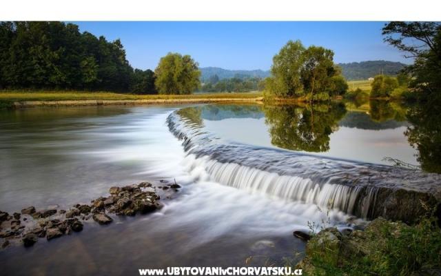 Kuća za odmor ILLE – Accommodation Zagreb Kroatië