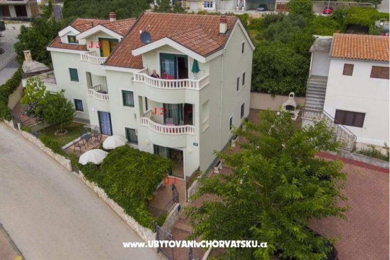 Apartments Jelena i Bojka – photo 3