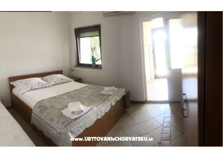 Apartments Juric – photo 12