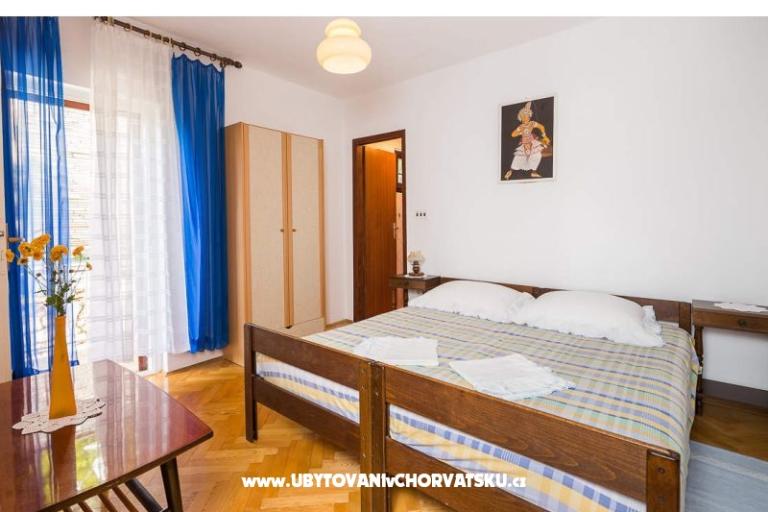Apartments Jurišić – photo 9