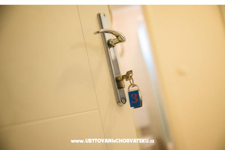 Apartments Šantić – photo 10