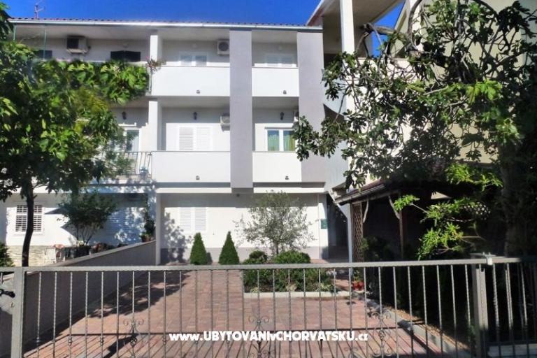Apartments DIVNA – photo 2