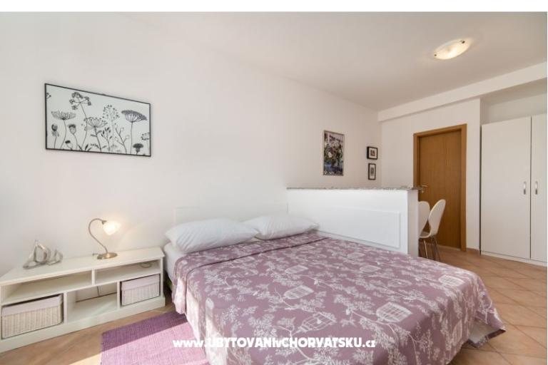 Apartments DIVNA – photo 8