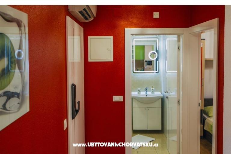 Deluxe Apartments Centar – photo 16
