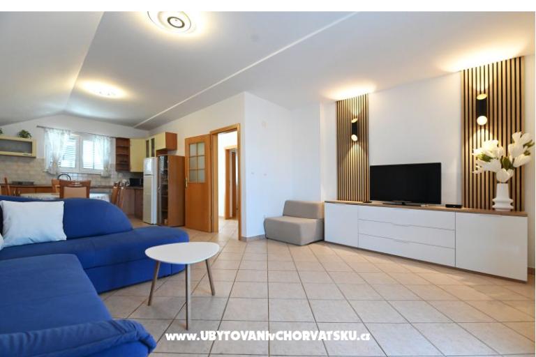 Apartments Ježina – photo 4