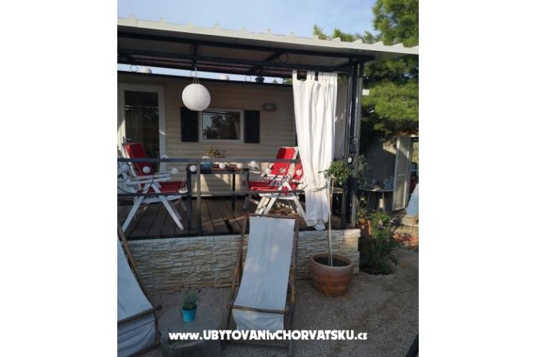 Mobile House Maroon – photo 9